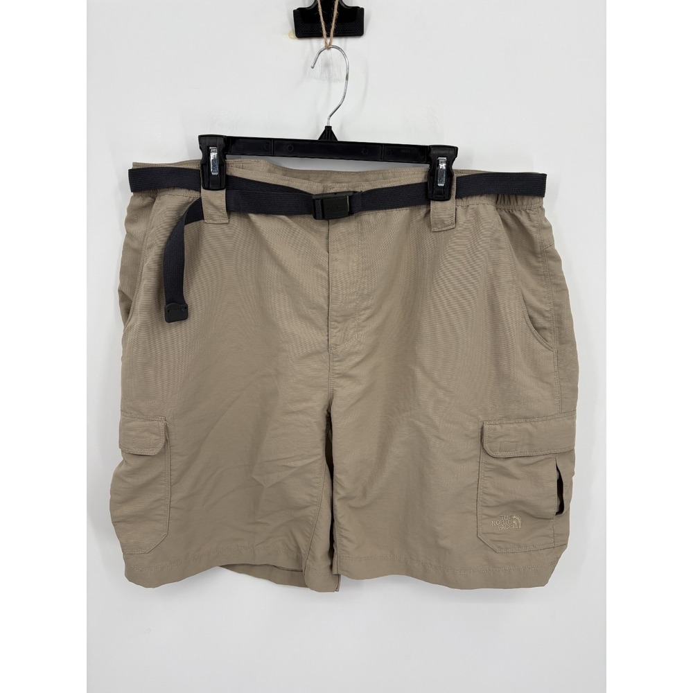 North Face Men's Beige Nylon Cargo Belted Hiking Shorts, XXL, 40, 9" Inseam